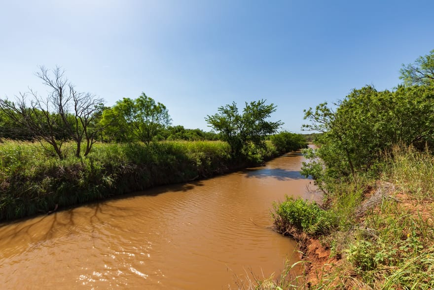 9000 Private Road 496, Hawley, Texas