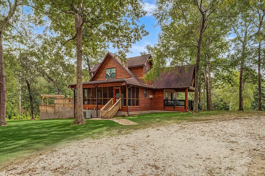 1477 County Road 2328, Dayton, Texas