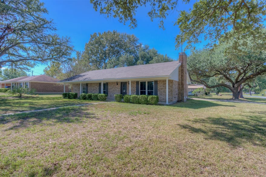 10405 Mcelroy Drive, Keithville, Louisiana