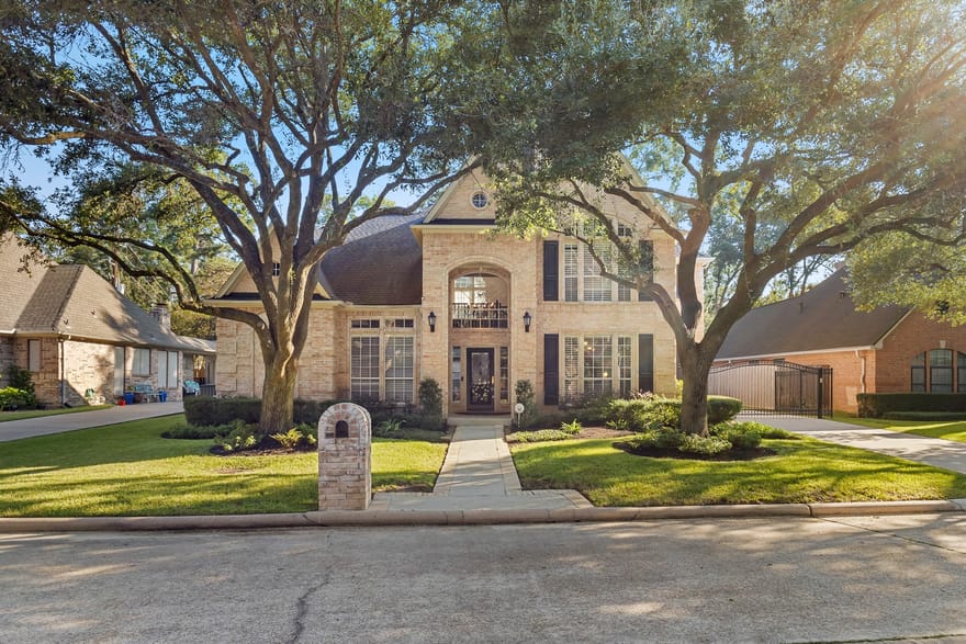 16314 Graven Hill Drive, Spring, Texas