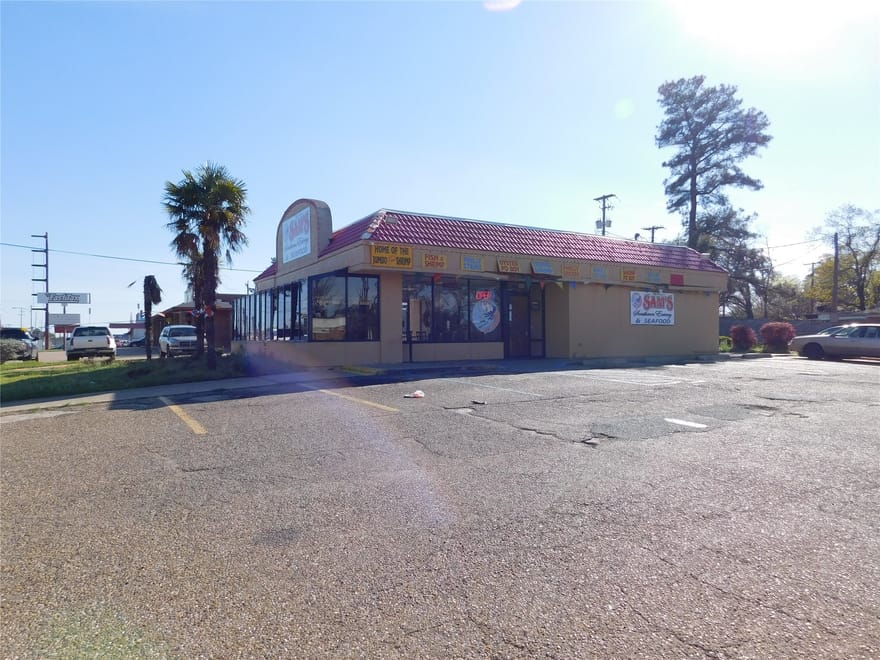 3500 Jewella Avenue, Shreveport, Louisiana