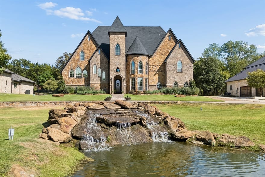 1714 Maranatha Way, Southlake, Texas