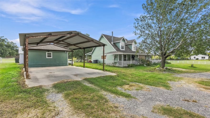2848 Union Rd, Madisonville, Texas
