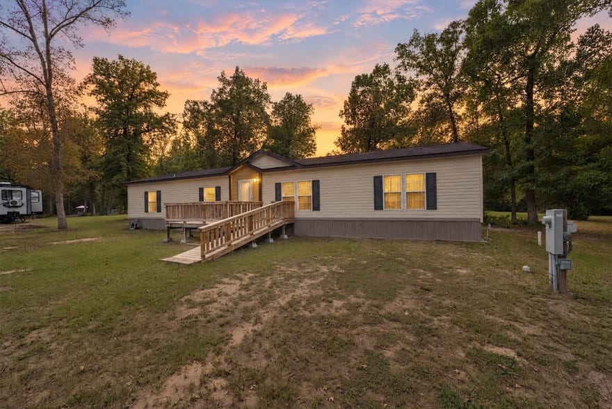 11350 Hillcrest Drive, Conroe, Texas