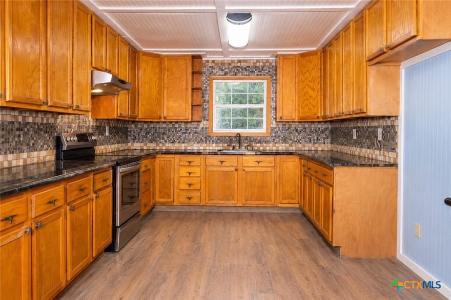 3230 County Road 305, Port Lavaca, Texas