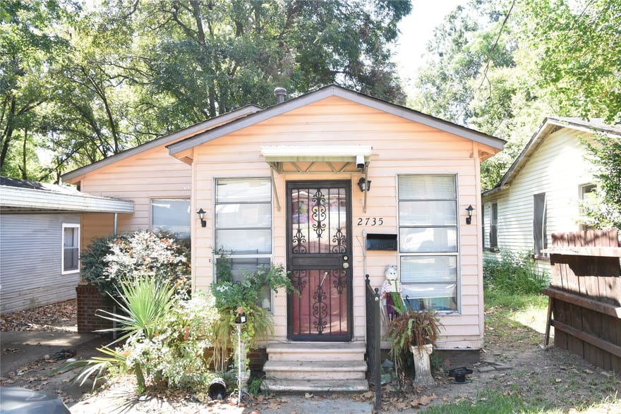2735 Myrtle Street, Shreveport, Louisiana