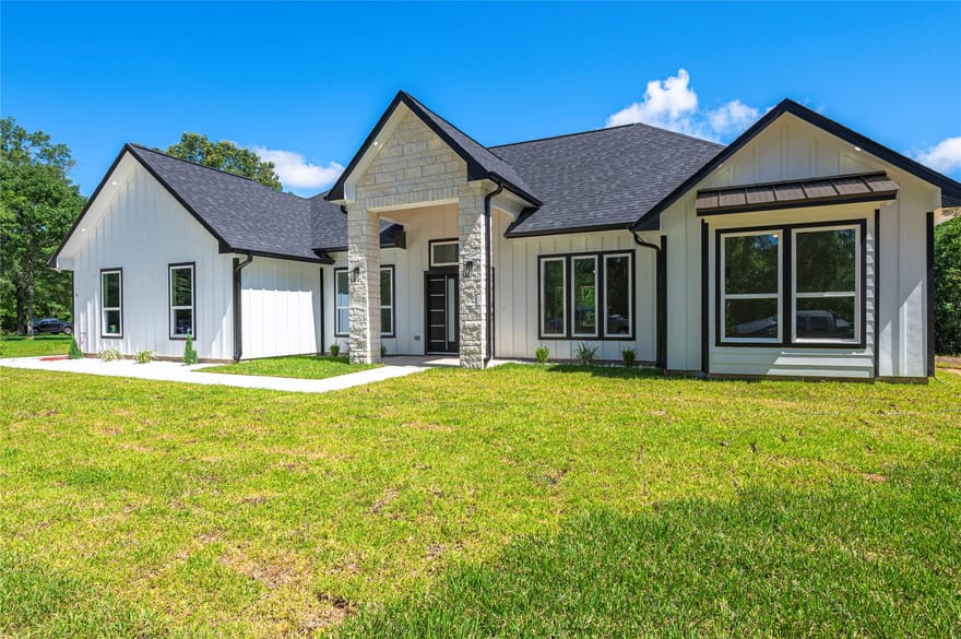 374 County Road 6490, Dayton, Texas