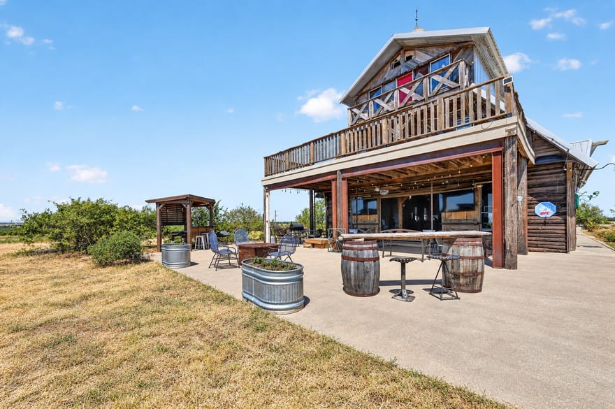 2770 County Road 1125b, Cleburne, Texas