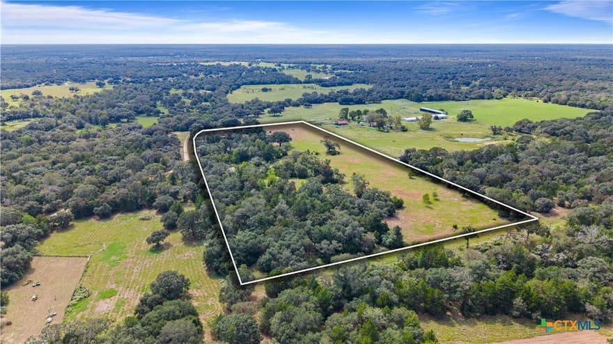 442 County Road 16d, Hallettsville, Texas