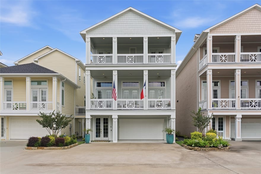 2174 Marina Way, Kemah, Texas