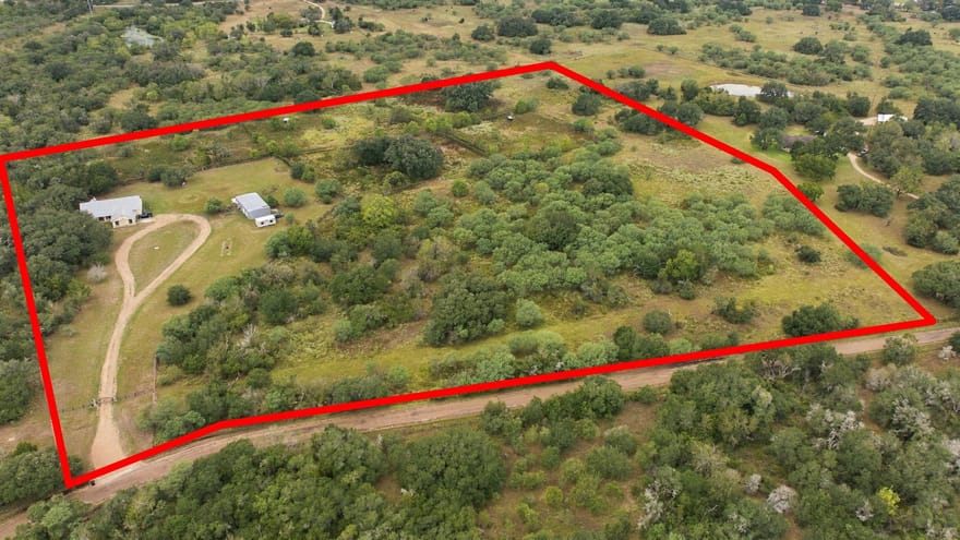 1170 County Road 105, Columbus, Texas