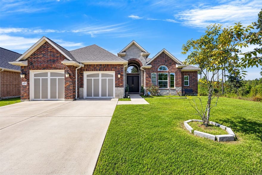 40192 Spyglass Hill Drive, Cleveland, Texas