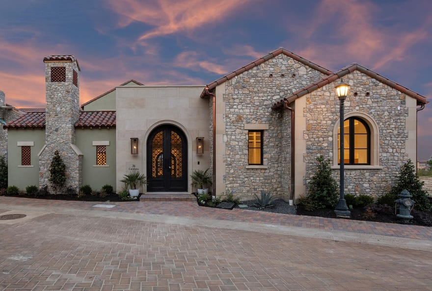 36 Cardona Drive, Westlake, Texas