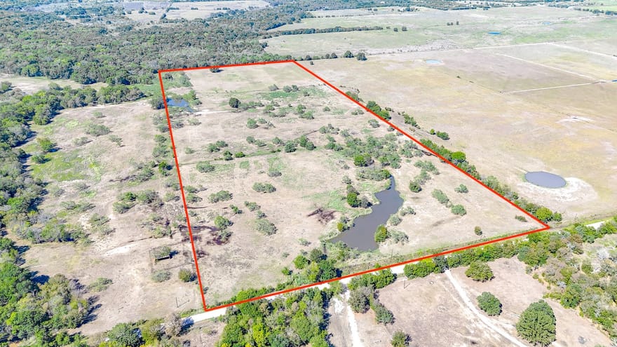 9595 County Road 2160, Kerens, Texas