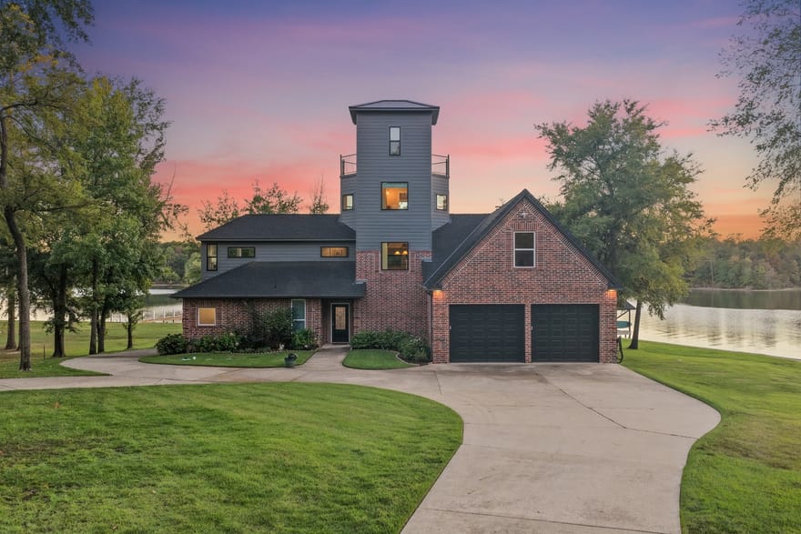 291 Private Road 2367, Mt Pleasant, Texas