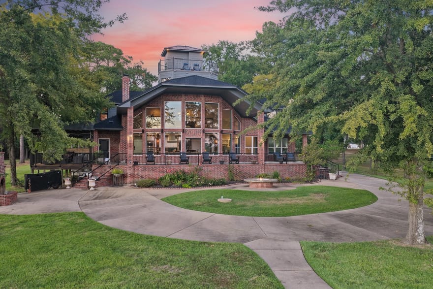 291 Private Road 2367, Mt Pleasant, Texas