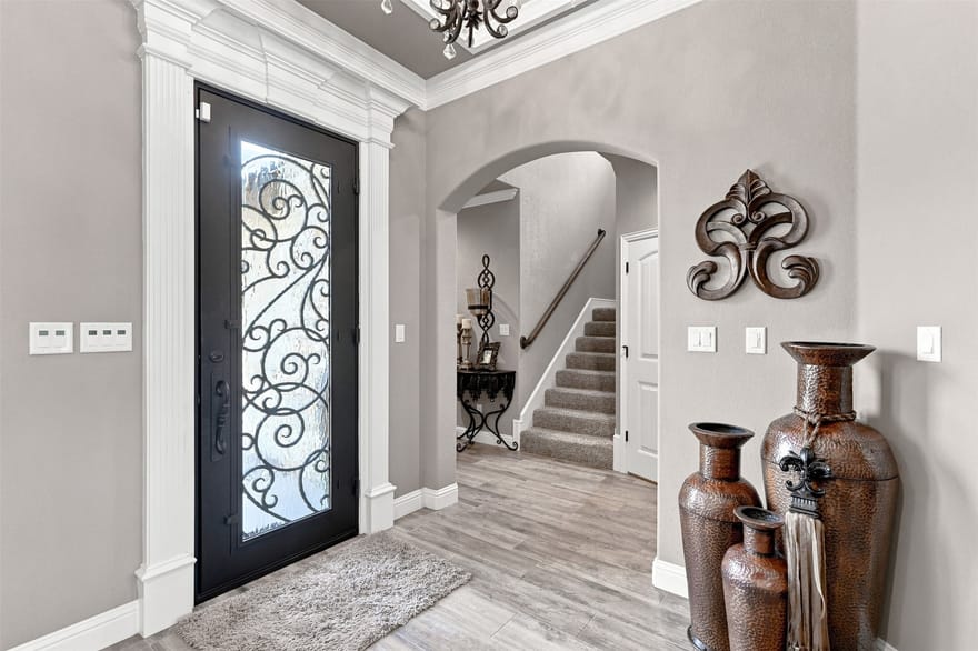 1601 Malibu Bay Court, Granbury, Texas