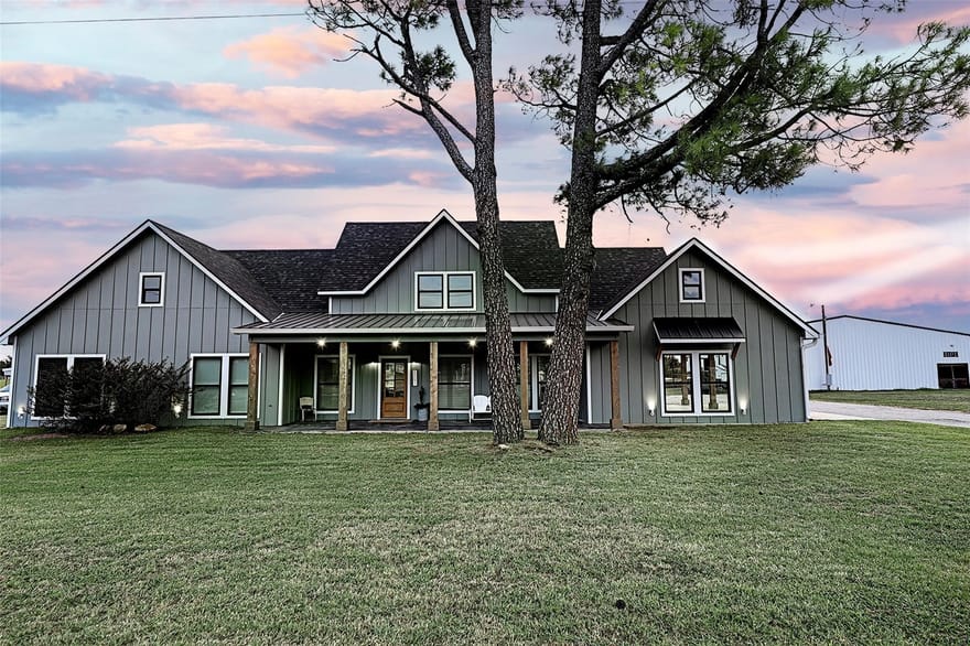 6591 Fm 1758, Bowie, Texas
