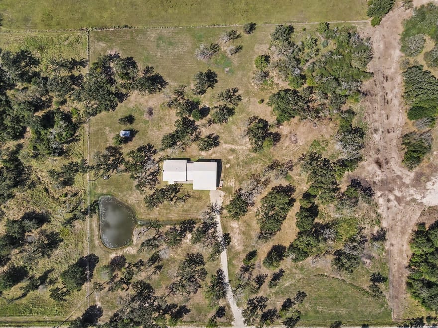 2322 County Road 126, Bedias, Texas