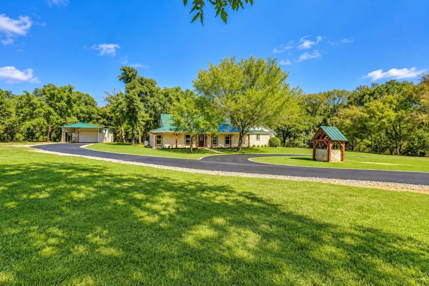 6201 E Fm 4, Grandview, Texas