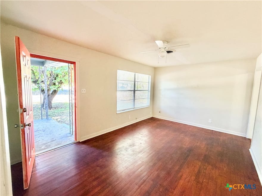 1408 N W S Young Drive, Killeen, Texas