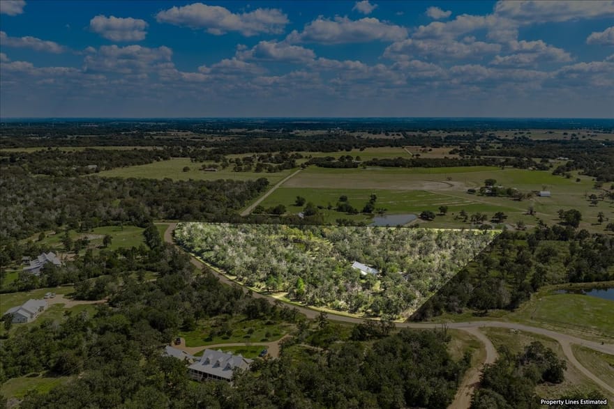 165 Sadie Ln, Round Top, Texas
