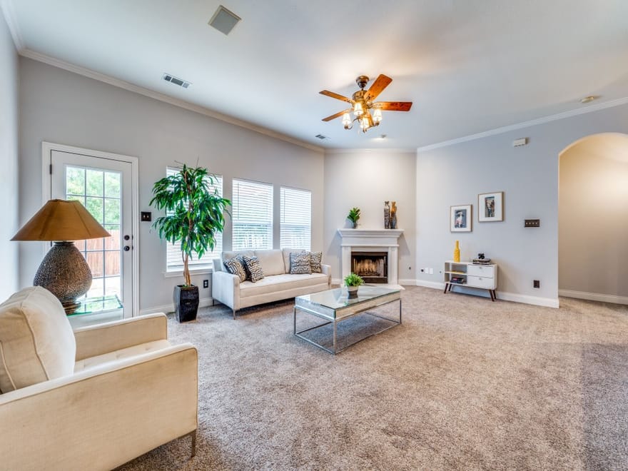 5604 Parkplace Drive, Denton, Texas