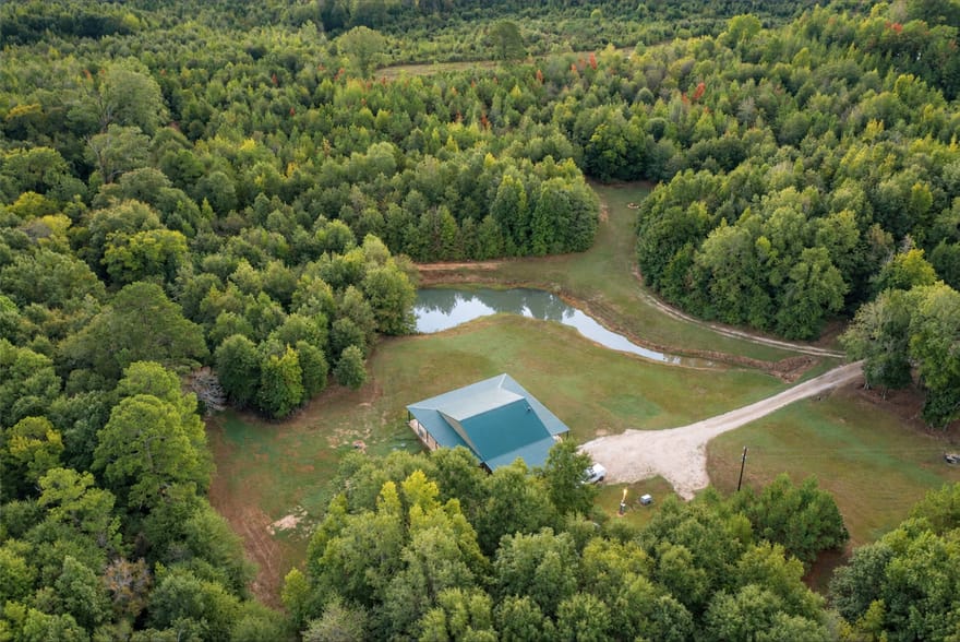 289 County Road 1631, Long Branch, Texas