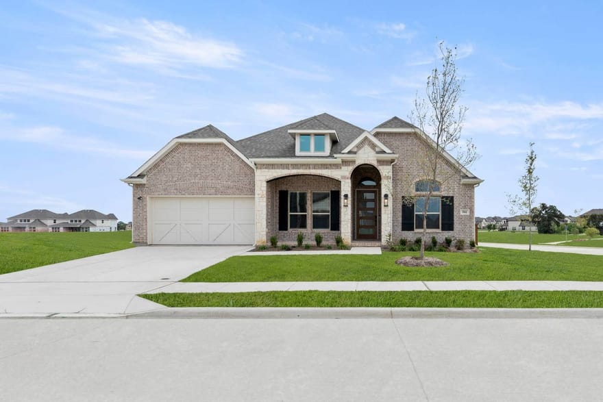 501 Loggia Way, Little Elm, Texas