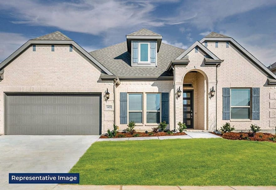 501 Loggia Way, Little Elm, Texas