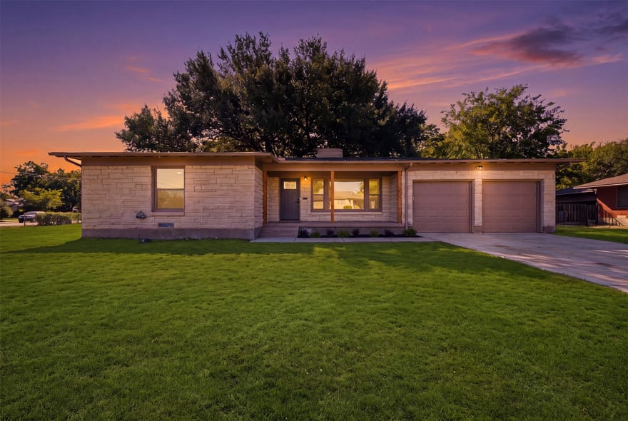 2266 Sutter Street, Dallas, Texas