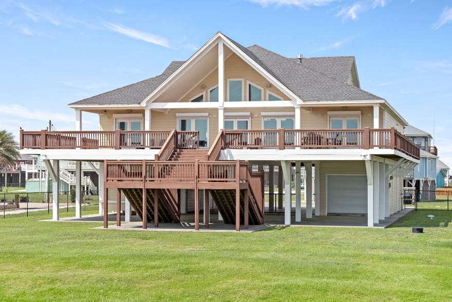 2130 Gulf, Crystal Beach, Texas