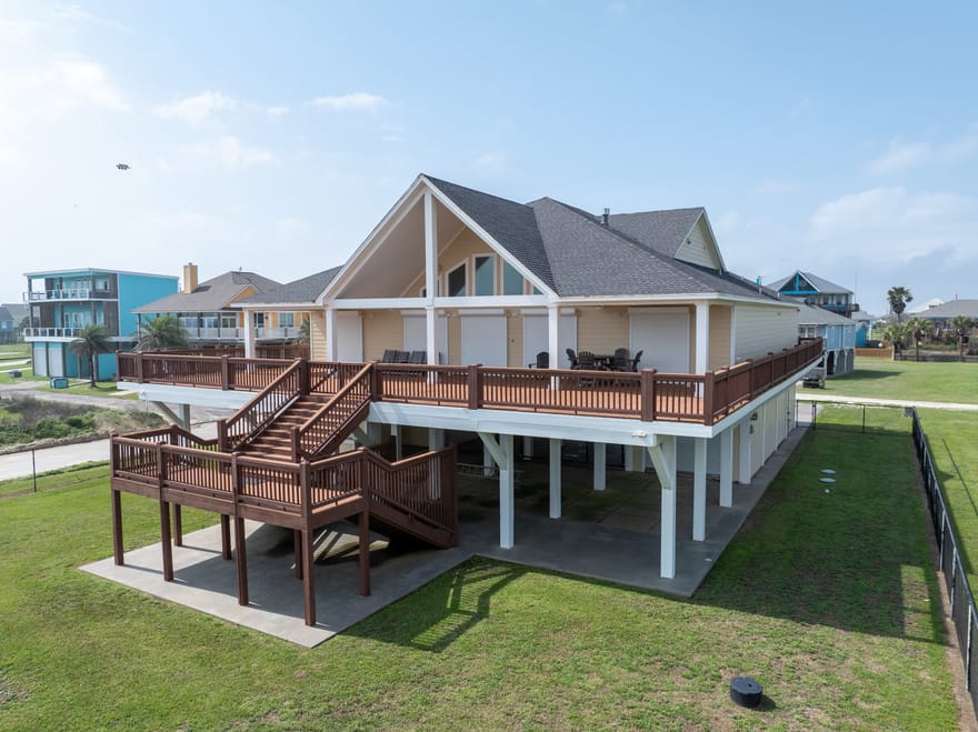 2130 Gulf, Crystal Beach, Texas