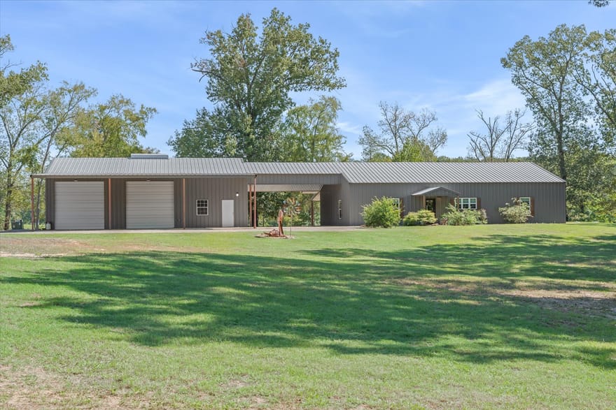 1143 Vz County Road 4602, Ben Wheeler, Texas