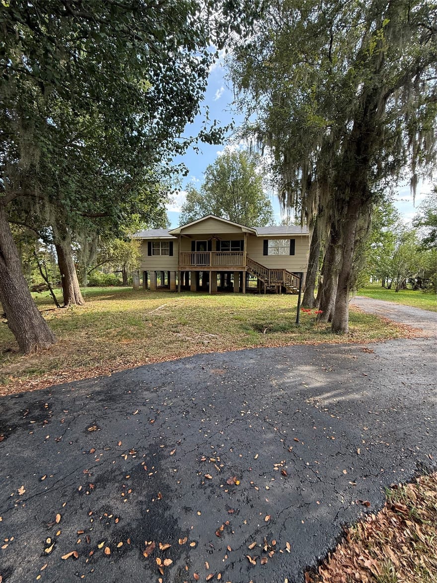 1228 C C Sandidge Road, Elm Grove, Louisiana