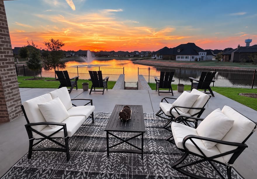 6651 Pinehurst Drive, Granbury, Texas