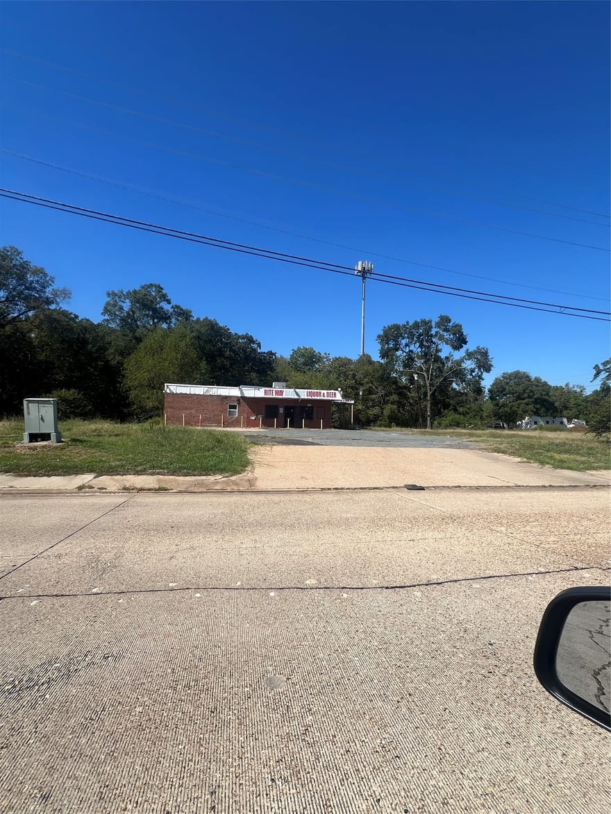1750 Dr Martin Luther King, Shreveport, Louisiana