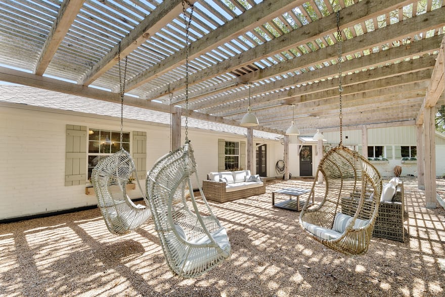 3042A Poskey Road, Anahuac, Texas