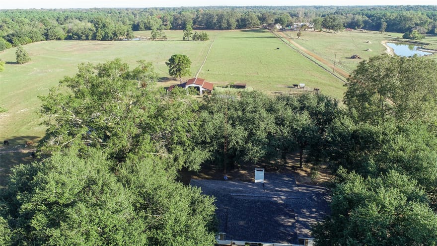 2529 W Highway 11, Pittsburg, Texas