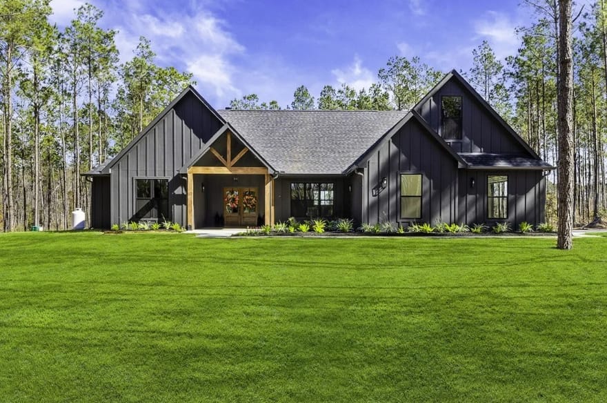 589 Big Buck Drive, Moscow, Texas