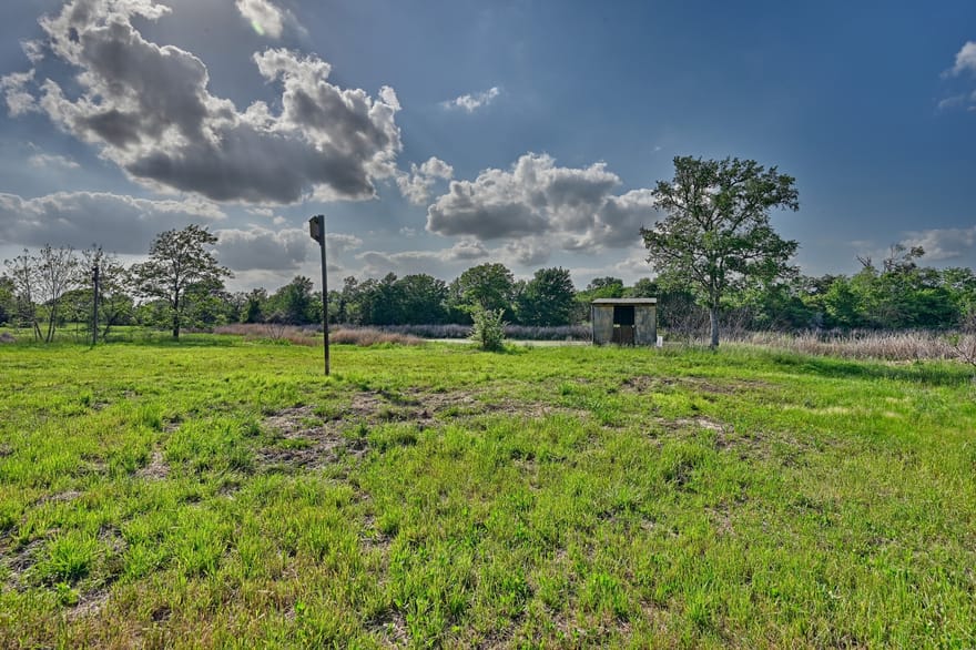 Lange Road, Ledbetter, Texas