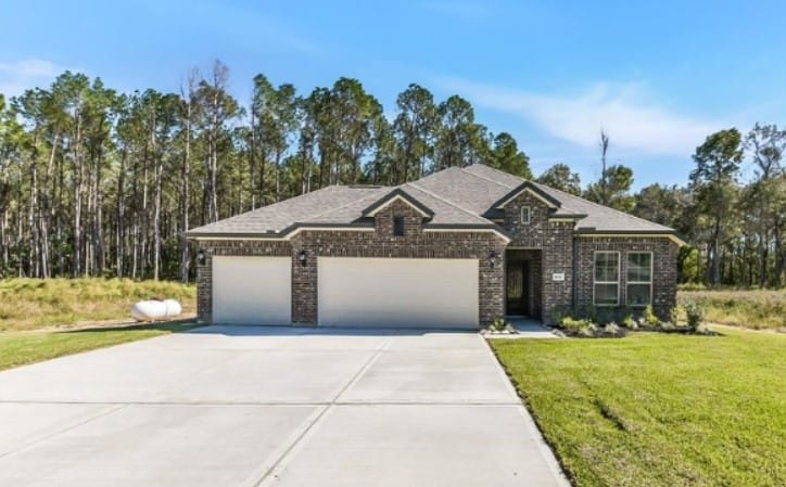 240 County Road 3081, Cleveland, Texas