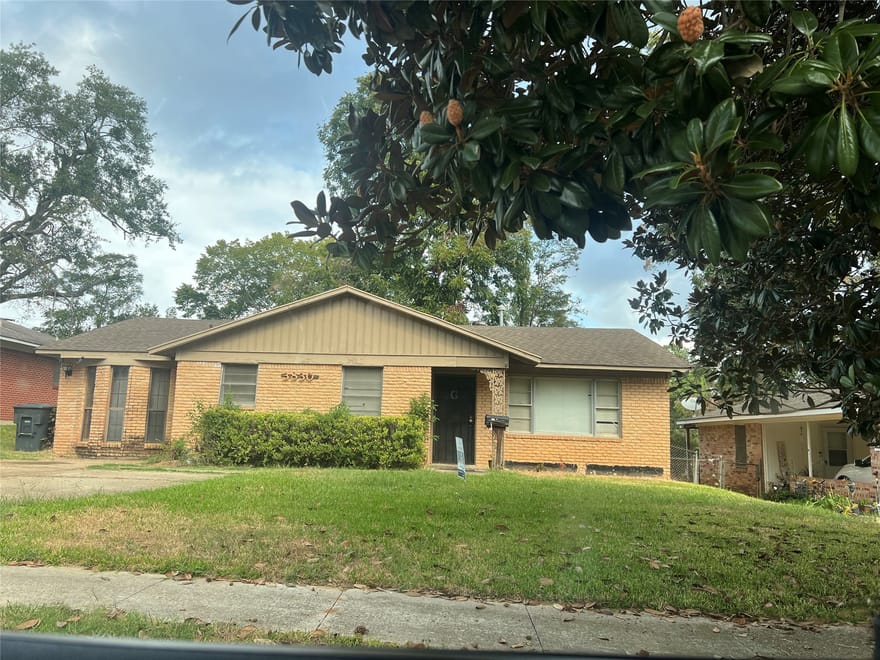 3830 Lisa Lane, Shreveport, Louisiana