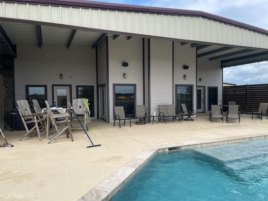 357 Mustang Ridge Rd, El Campo, Texas