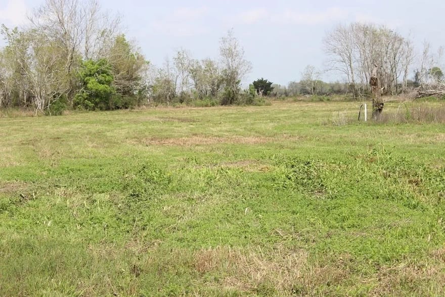 852 CR 303 Green Avenue, Palacios, Texas