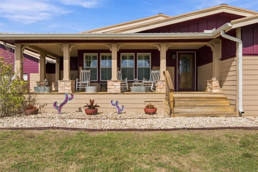 3200 NW 4th, Hubbard, Texas