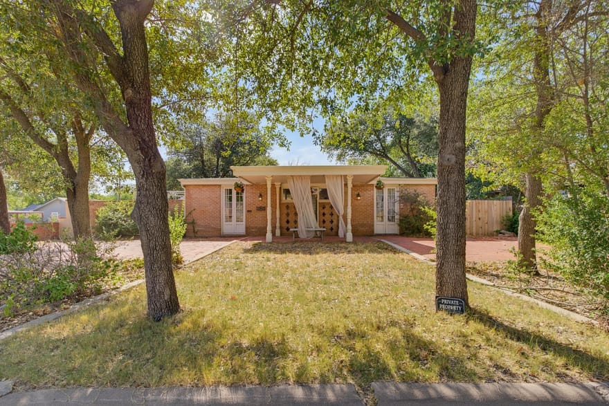 1042 Santos Street, Abilene, Texas