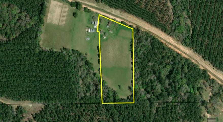 820 Camp Seale Road, Livingston, Texas