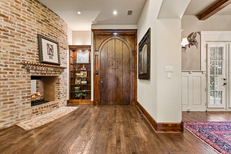 2105 Denver Drive, Southlake, Texas