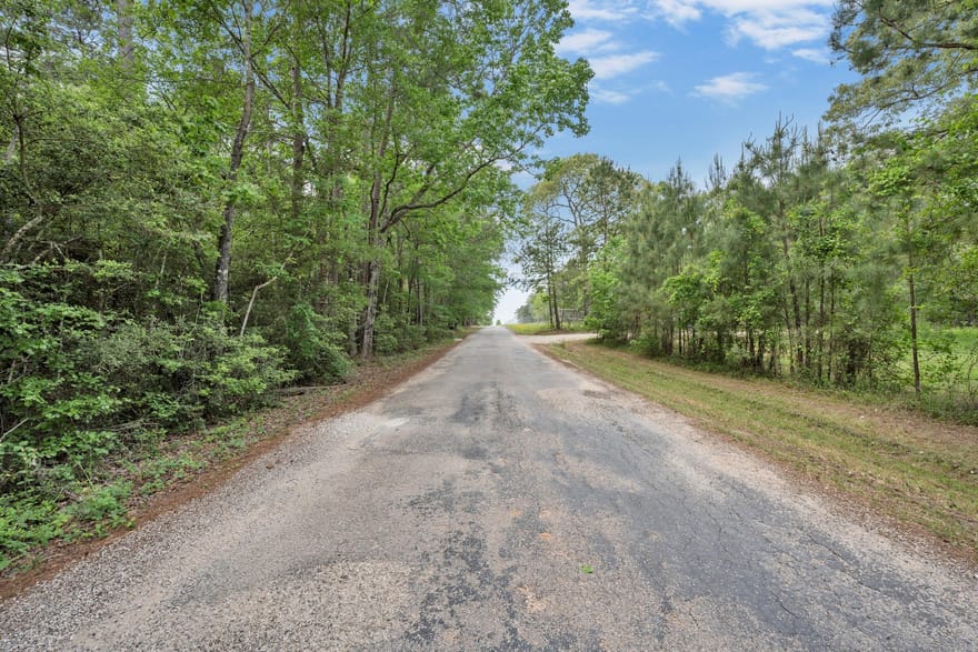399 Pool Rd, Richards, Texas